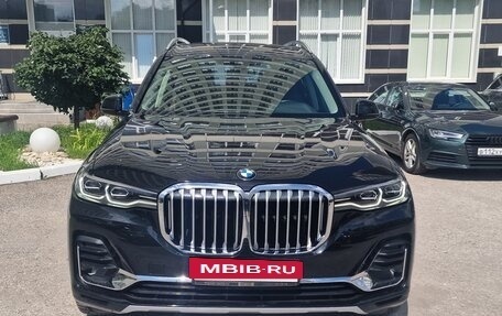 BMW X7, 2019 год, 8 400 000 рублей, 14 фотография