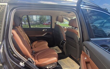 BMW X7, 2019 год, 8 400 000 рублей, 28 фотография