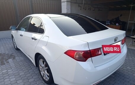 Honda Accord VIII рестайлинг, 2011 год, 1 350 000 рублей, 4 фотография