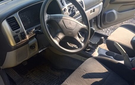 Mitsubishi Pajero Sport II рестайлинг, 2006 год, 895 000 рублей, 3 фотография