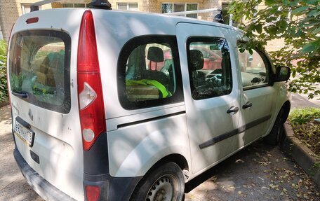 Renault Kangoo II рестайлинг, 2012 год, 420 000 рублей, 3 фотография