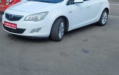Opel Astra J, 2010 год, 650 000 рублей, 1 фотография