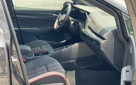 Volkswagen Golf GTI, 2021 год, 1 899 900 рублей, 10 фотография