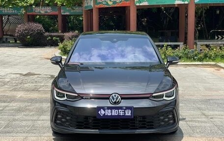 Volkswagen Golf GTI, 2021 год, 1 899 900 рублей, 3 фотография