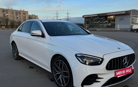 Mercedes-Benz E-Класс, 2020 год, 3 500 000 рублей, 2 фотография