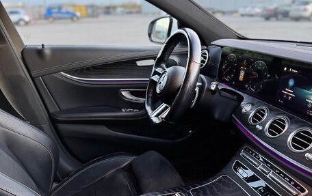 Mercedes-Benz E-Класс, 2020 год, 3 500 000 рублей, 13 фотография
