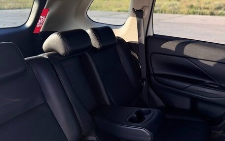 Mitsubishi Outlander III рестайлинг 3, 2013 год, 1 250 000 рублей, 12 фотография