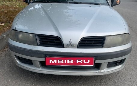 Mitsubishi Carisma I, 2003 год, 80 000 рублей, 3 фотография