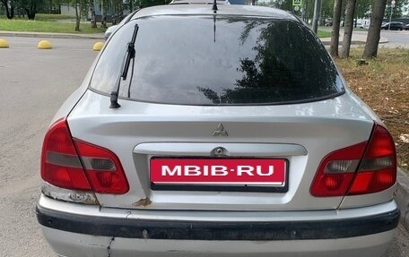 Mitsubishi Carisma I, 2003 год, 80 000 рублей, 4 фотография