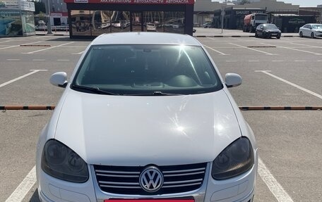 Volkswagen Jetta VI, 2009 год, 750 000 рублей, 2 фотография