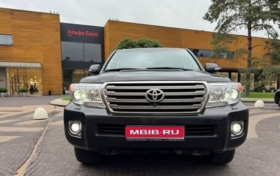 Toyota Land Cruiser 200, 2013 год, 3 600 000 рублей, 1 фотография