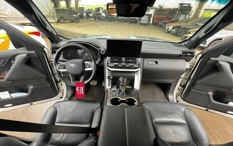 Toyota Land Cruiser, 2022 год, 11 490 000 рублей, 5 фотография
