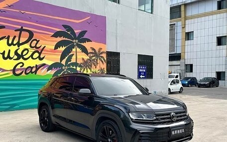 Volkswagen Teramont I, 2022 год, 3 160 000 рублей, 2 фотография