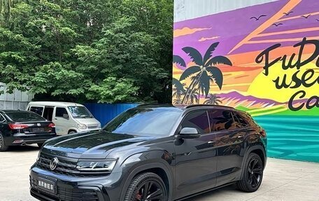 Volkswagen Teramont I, 2022 год, 3 160 000 рублей, 3 фотография