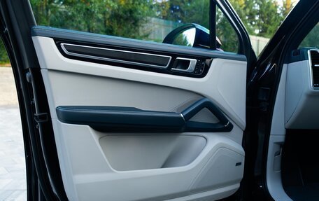 Porsche Cayenne III, 2021 год, 8 600 000 рублей, 26 фотография