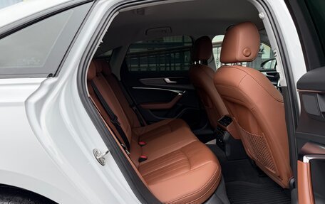 Audi A6, 2019 год, 3 300 000 рублей, 17 фотография