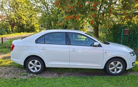Skoda Rapid I, 2015 год, 1 050 000 рублей, 2 фотография
