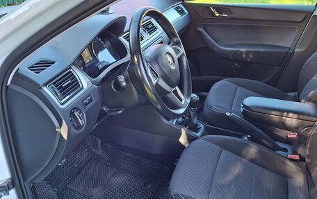 Skoda Rapid I, 2015 год, 1 050 000 рублей, 5 фотография