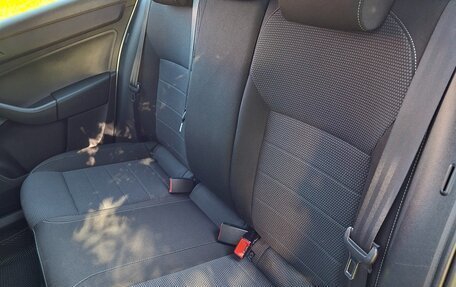 Skoda Rapid I, 2015 год, 1 050 000 рублей, 15 фотография
