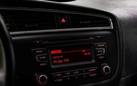 KIA cee'd III, 2015 год, 1 400 000 рублей, 20 фотография