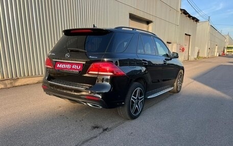 Mercedes-Benz GLE, 2017 год, 2 990 000 рублей, 8 фотография