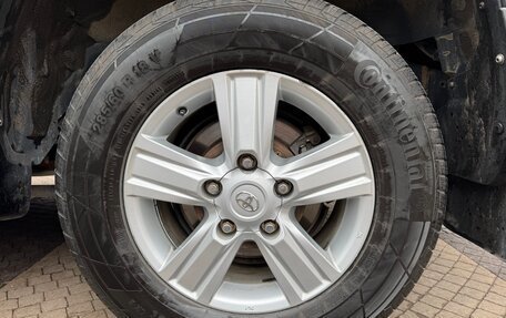 Toyota Land Cruiser 200, 2013 год, 3 600 000 рублей, 11 фотография