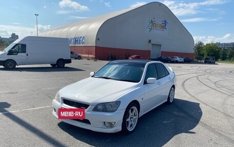 Toyota Altezza, 1999 год, 680 000 рублей, 3 фотография