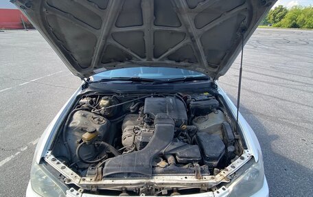 Toyota Altezza, 1999 год, 680 000 рублей, 17 фотография