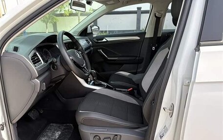 Volkswagen T-Roc I, 2021 год, 1 200 020 рублей, 9 фотография