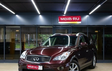 Infiniti QX50 I рестайлинг, 2013 год, 1 749 000 рублей, 1 фотография