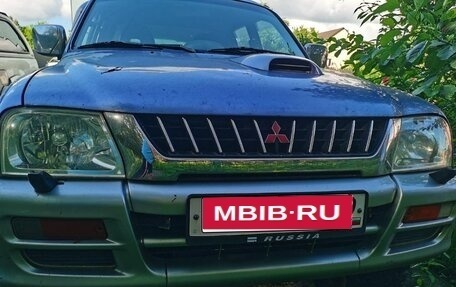 Mitsubishi L200 III рестайлинг, 2000 год, 550 000 рублей, 1 фотография