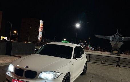 BMW 1 серия, 2010 год, 860 000 рублей, 1 фотография