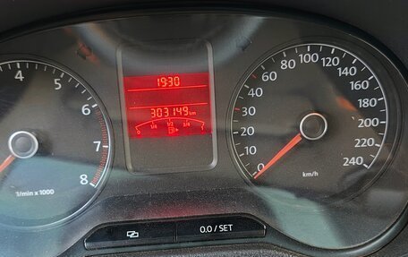 Volkswagen Polo VI (EU Market), 2011 год, 550 000 рублей, 5 фотография