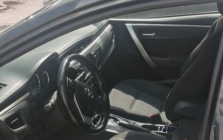 Toyota Corolla, 2015 год, 1 000 000 рублей, 6 фотография