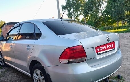 Volkswagen Polo VI (EU Market), 2011 год, 550 000 рублей, 31 фотография