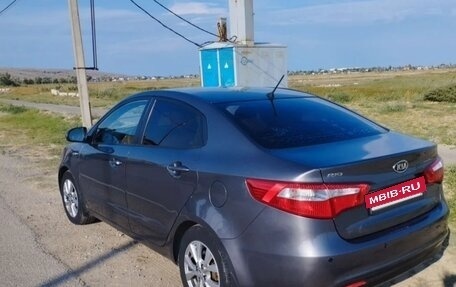 KIA Rio III рестайлинг, 2012 год, 1 000 000 рублей, 2 фотография