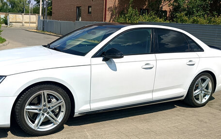 Audi A4, 2016 год, 2 300 000 рублей, 14 фотография