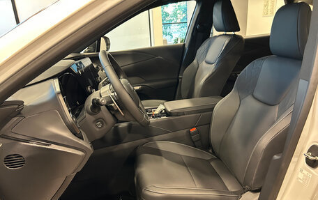 Lexus RX IV рестайлинг, 2025 год, 7 600 000 рублей, 14 фотография