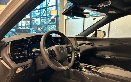 Lexus RX IV рестайлинг, 2025 год, 7 600 000 рублей, 15 фотография