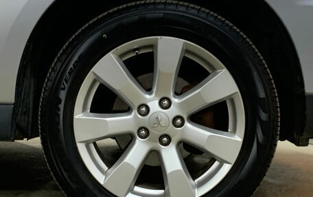 Mitsubishi Outlander III рестайлинг 3, 2010 год, 1 299 000 рублей, 21 фотография