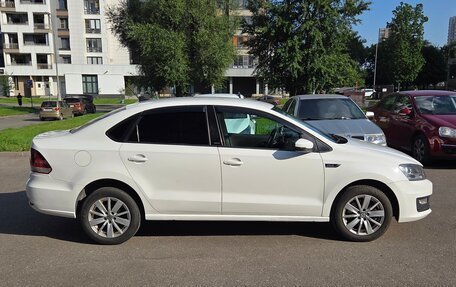Volkswagen Polo VI (EU Market), 2017 год, 680 000 рублей, 2 фотография