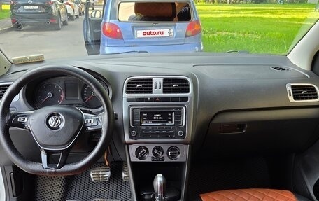 Volkswagen Polo VI (EU Market), 2017 год, 680 000 рублей, 8 фотография