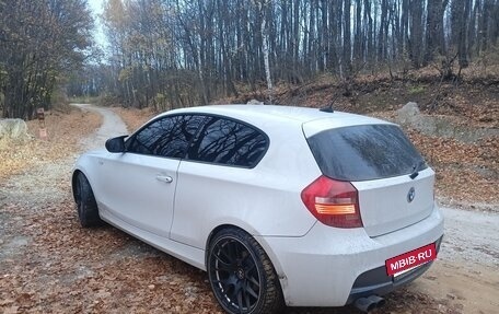 BMW 1 серия, 2010 год, 860 000 рублей, 5 фотография