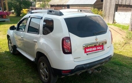 Renault Duster I рестайлинг, 2015 год, 850 000 рублей, 3 фотография