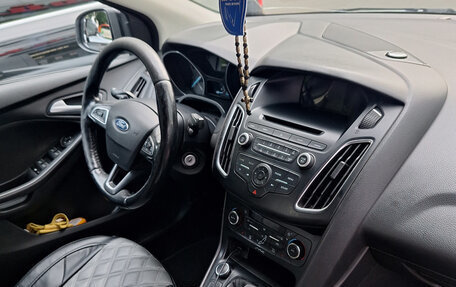 Ford Focus III, 2017 год, 999 000 рублей, 6 фотография