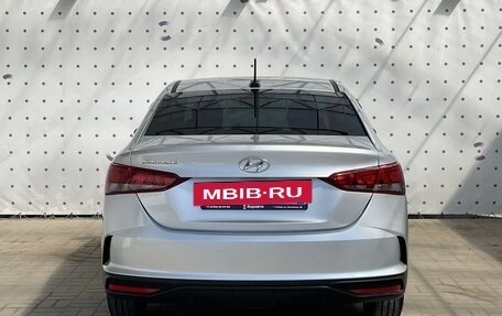 Hyundai Solaris II рестайлинг, 2021 год, 1 580 000 рублей, 6 фотография