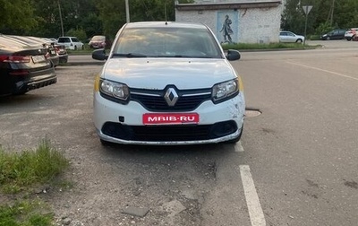 Renault Logan II, 2017 год, 450 000 рублей, 1 фотография