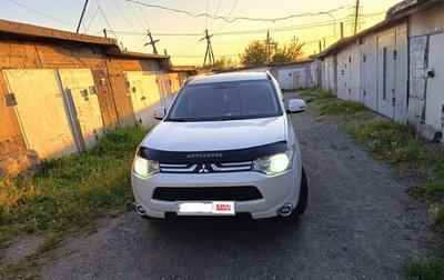 Mitsubishi Outlander III рестайлинг 3, 2013 год, 1 730 000 рублей, 1 фотография