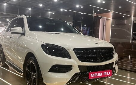 Mercedes-Benz M-Класс, 2012 год, 3 200 000 рублей, 3 фотография
