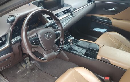 Lexus ES VII, 2019 год, 3 500 000 рублей, 5 фотография